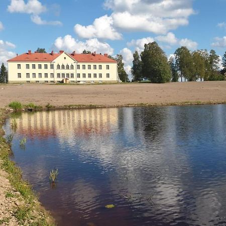 Jokihovi Hotel Nivala Bagian luar foto