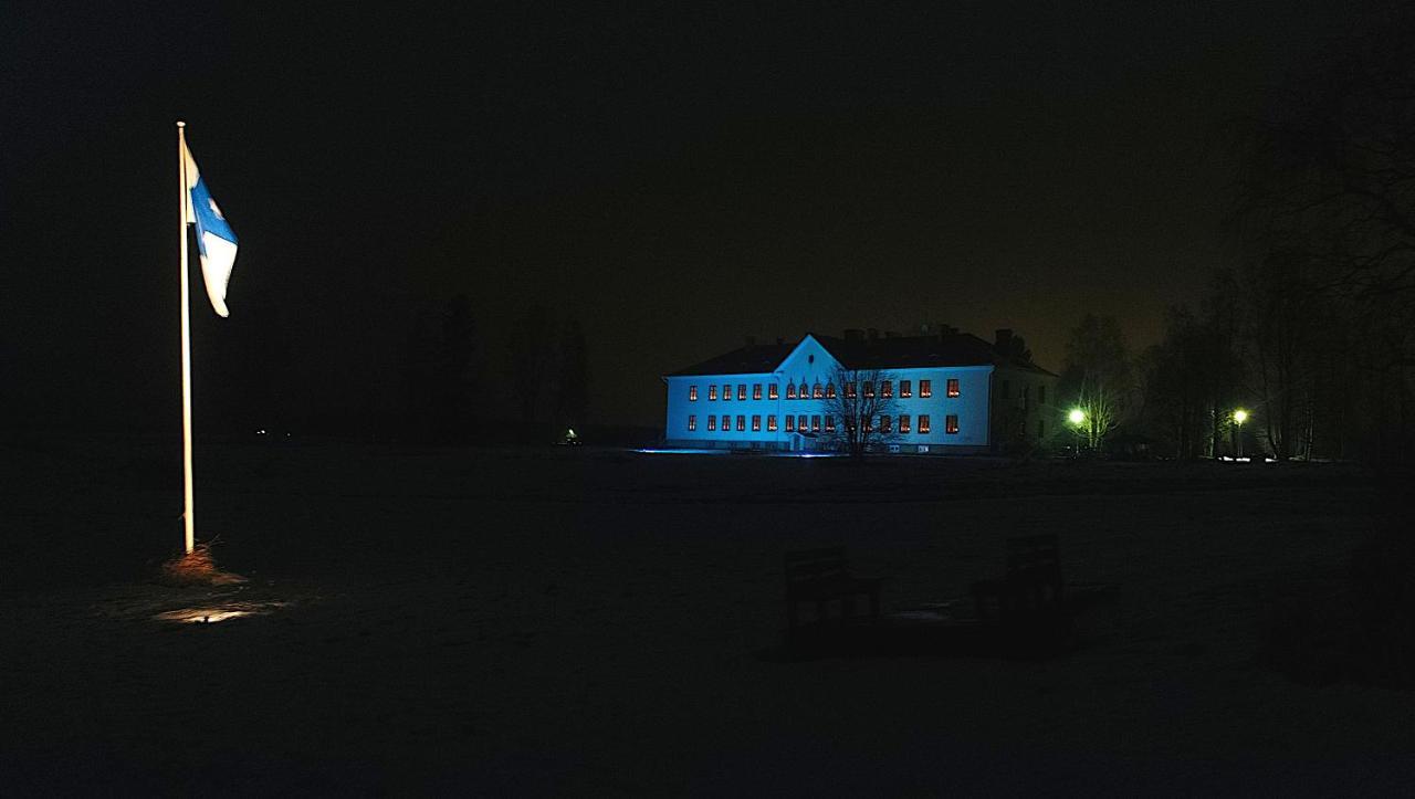 Jokihovi Hotel Nivala Bagian luar foto